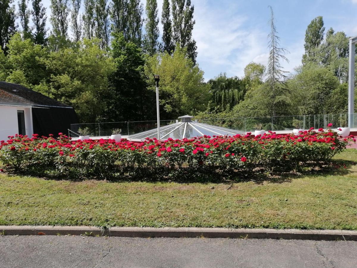 Chambre Independante Dans Un Parc Saint-Roch Exterior foto